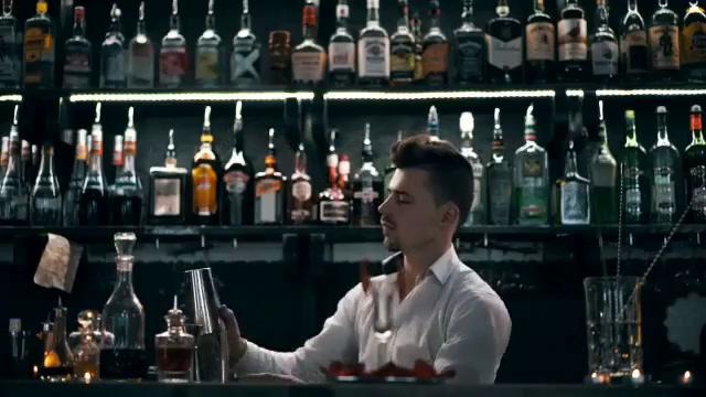 Bartender IvanUsov Flairing