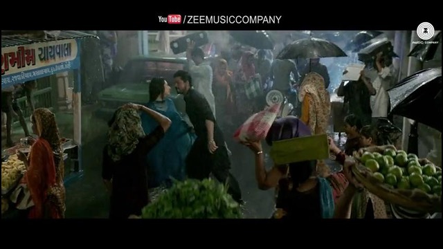 Halka halka – raees – shah rukh khan & mahira khan – ram sampath – sonu nigam & shreya ghoshal