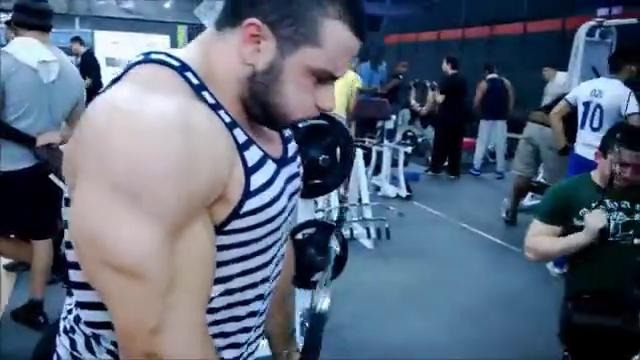 Lorenzo Becker – Road to Arnold Classic – Ep1