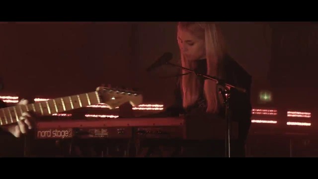 London Grammar – Hell To The Liars (Live At The Round Chapel 2017!)