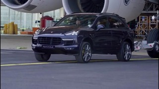 Porsche Cayenne Tows Airbus A380 42 Meters (Guinness World Record)