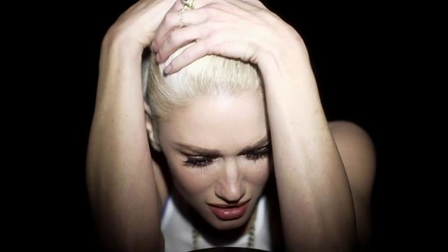 Gwen Stefani – Used To Love You (Official Video 2015!)