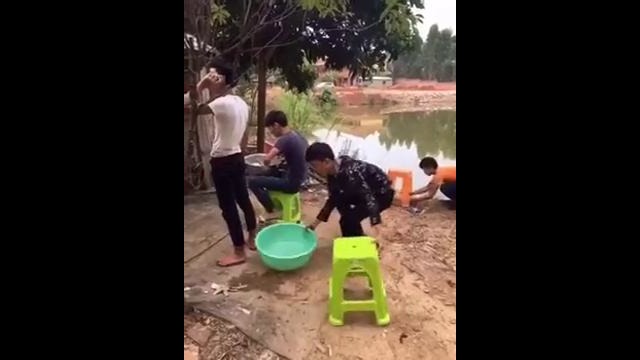Прикол от парней