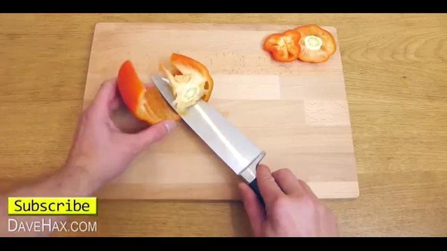 Как почистить болгарский перец за 30 секунд