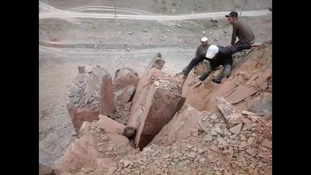 Forij tog’idan tosh qulashi