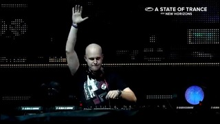 Alexander Popov – A State Of Trance 650 in Yekaterinburg, Russia (01.02.2014)