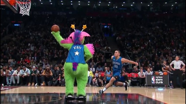 Zach LaVine and Aaron Gordon’s AWESOME 2016 Slam Dunk Duel