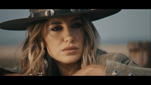 Lainey Wilson – Whirlwind (Official Music Video)