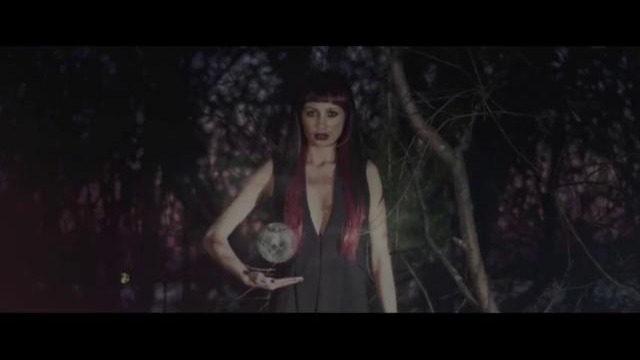 Moonbeam feat Avis Vox – Madness (Official Video)