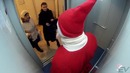 Пранк. санта танцует в лифте. новый год