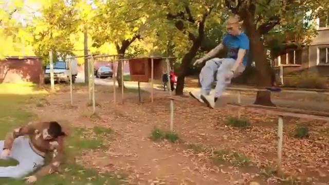 Ultimate Parkour and Freerunning Fail Compilation