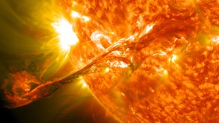 Солнце потряс самый крупный взрыв за 12 лет