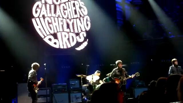 Noel Gallagher – Fade Away (Royal Albert Hall, London TCT)