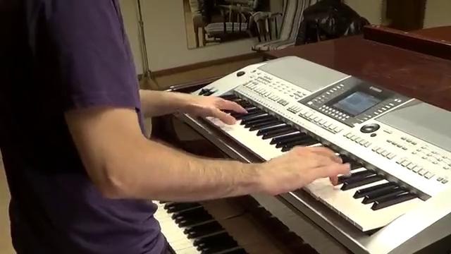 Играет на пианино Martin Garrix – Wizard piano & keyboard synth cover by LiveDjFlo