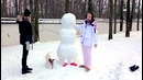 Лепим снеговика ☃ с мамой Спилберг// Саша Спилберг