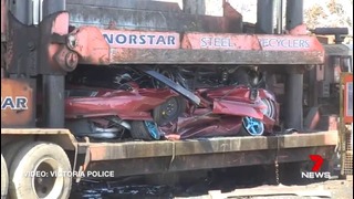Полиция Австралии уничтожает машины стритрейсеров