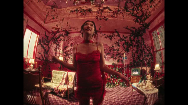 JENNIE – FALLEN ANGEL (Official Video)