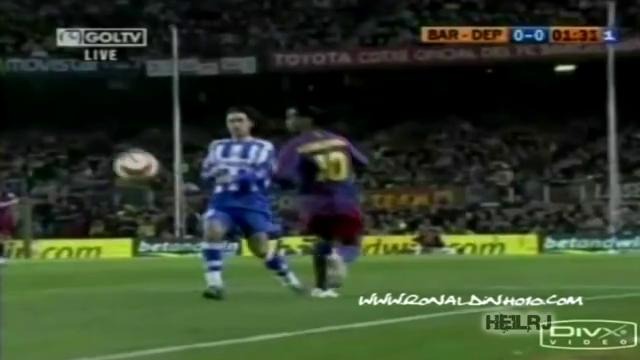 Ronaldinho Backheel Show ● FC Barcelona