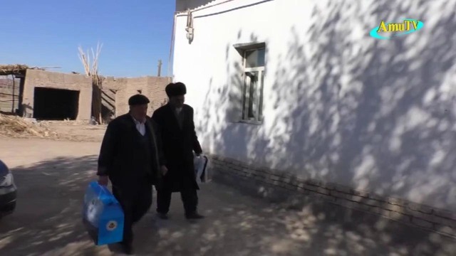 Иккинчи Жаҳон уруши қатнашчиларига қишки кийимлар совға қилинди