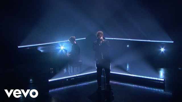 Lewis Capaldi – Bruises (Live From The Late Late Show with James Corden 2019!)