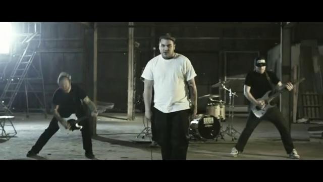 Emmure – I Thought You Met Telly And Turned Me Into Casper