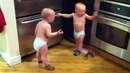 Разговор двух близнецов =)