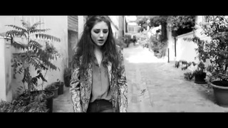 Birdy – People Help the People [French Extra