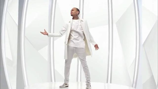 Tyga – For The Road ft. Chris Brown