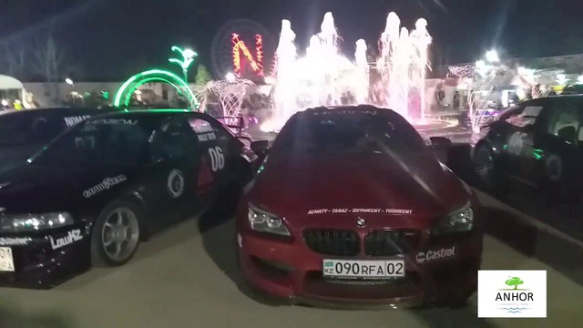 Авто показ (Выставка) в парке "АНХОР Локомотив"