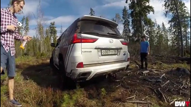 Black & White Team. BWT LEXUS LX 570 vs AcademeG Range Rover SVR на Off road