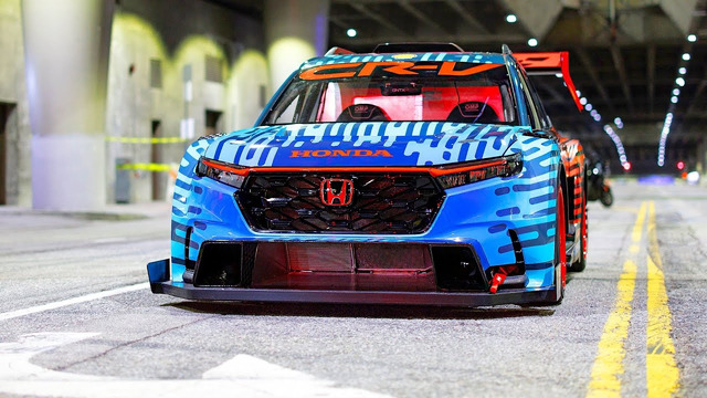 NEW Honda CR-V Hybrid Racer