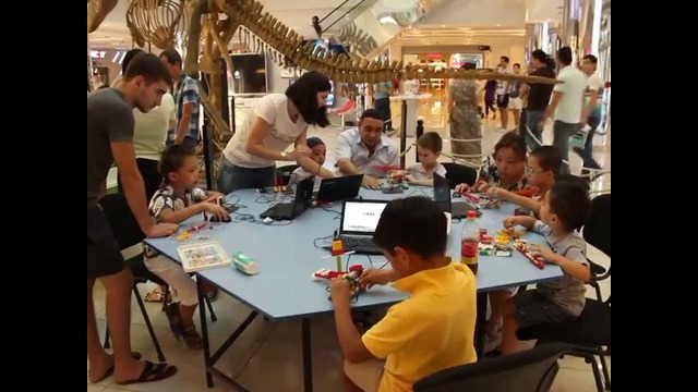 Видеоролик с мастер-класса RoboKidz в Ташкенте