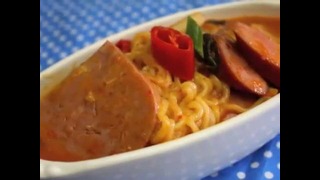 Korean Food: Army Base Soup (부대찌개)