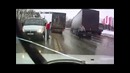 Чудом не схватил встречную фуру