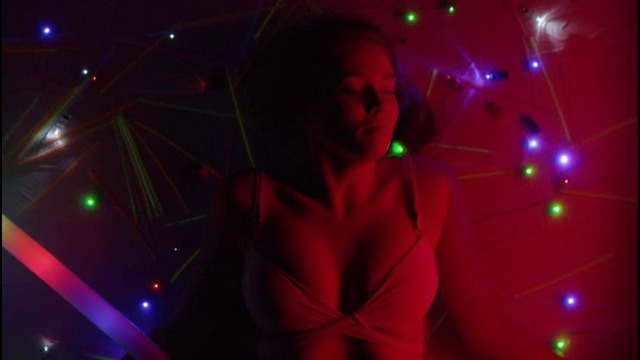 Broods – L.A.F