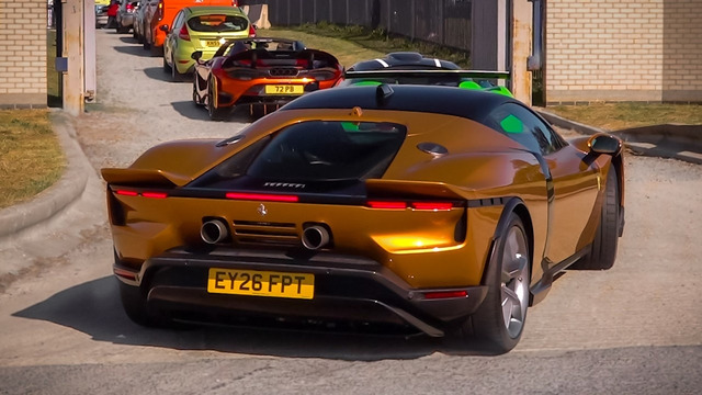 Supercars arriving at SupercarFest 2026