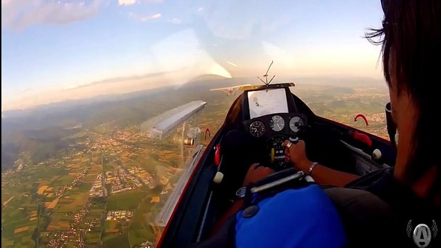 Чемпионат RedBull по высшому пилотажу на планерах – За гранью возможного