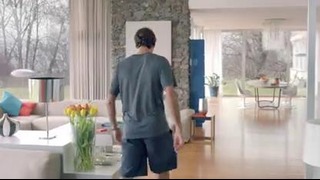 В рекламе Nike Роджер Федерер погонялся за мухой