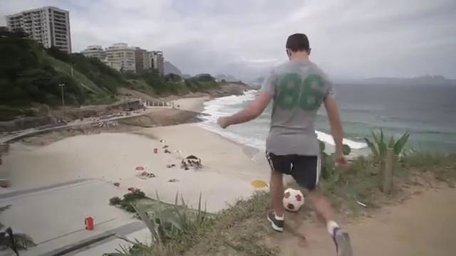 McDonald’s собрал в Рио крутейших трюкачей от футбола