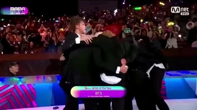 171201 BTS – Artist Of The Year (Daesang) MAMA Awards 2017 In Hong Kong