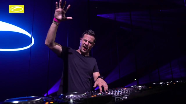 Protoculture live at AFAS Live – A State Of Trance 836 (ADE 2017 Special)