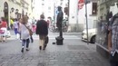Статуи оживают