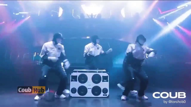 Gifs With Sound #3