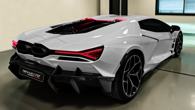 2024 Lamborghini Revuelto — новый суперкар в красивых деталях