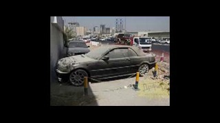 Брошенные автомобили Дубая
