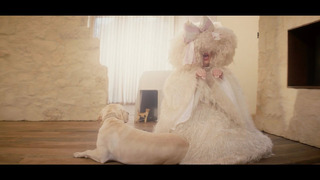 Sia – Gimme Love (Official Music Video)