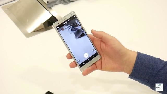 Первый взгляд на Sony Xperia XZ2 и XZ2 Compact