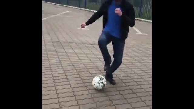 Лучший футболист в истории))
