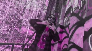 Whxami – rabbit hole [Official Video]