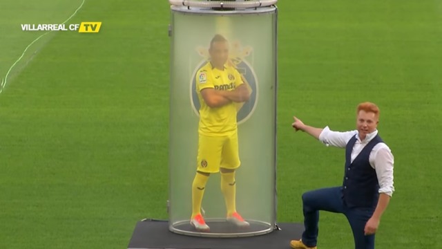 Futbolchi Santi Kasorla “sehr” yordamida tanishtirildi